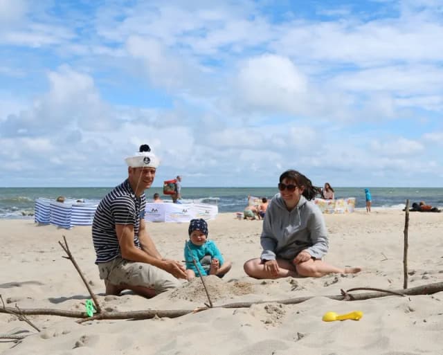 Rumia ile do morza? Poznaj bliskość plaż i noclegi nad Bałtykiem Rumia ile do morza? Poznaj bliskość plaż i noclegi nad Bałtykiem